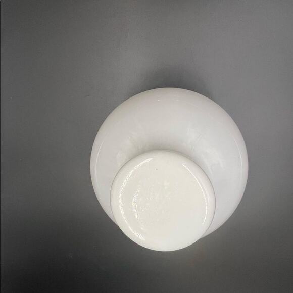 Vintage Milk Glass Vase with Hand-Painted Green Leaves and Gold Rim - Picture 6 of 6